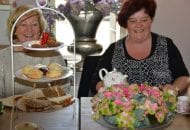 hightea-met-bloemen